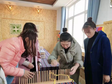 培训讲师走进实验小学文化路校区